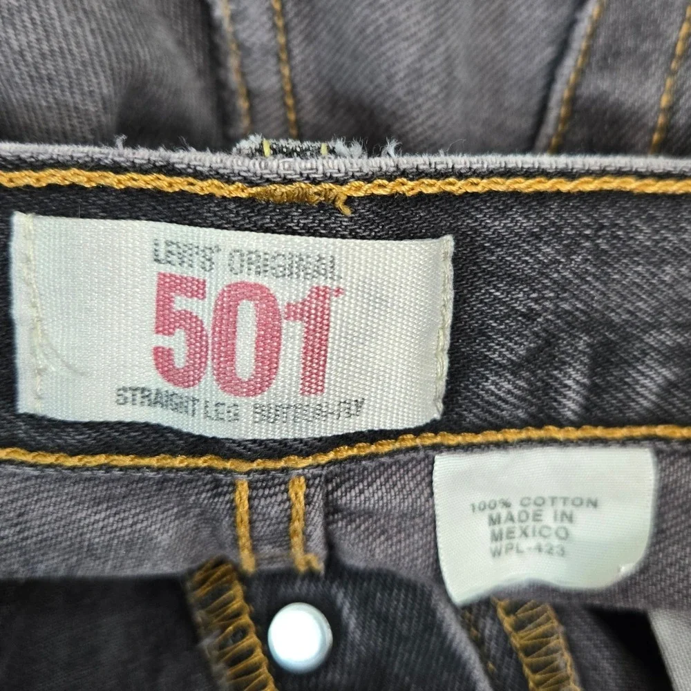 VTG Levis 501 Black Thrashed Jeans Mens 31x32  Distressed‎ Grunge Made in Mexico